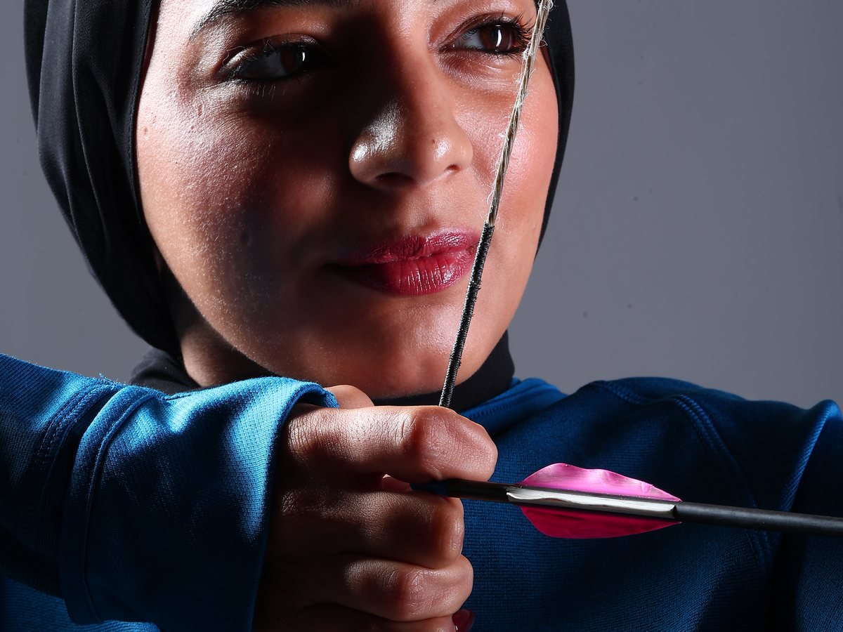 رامية في لحظة التثبيت